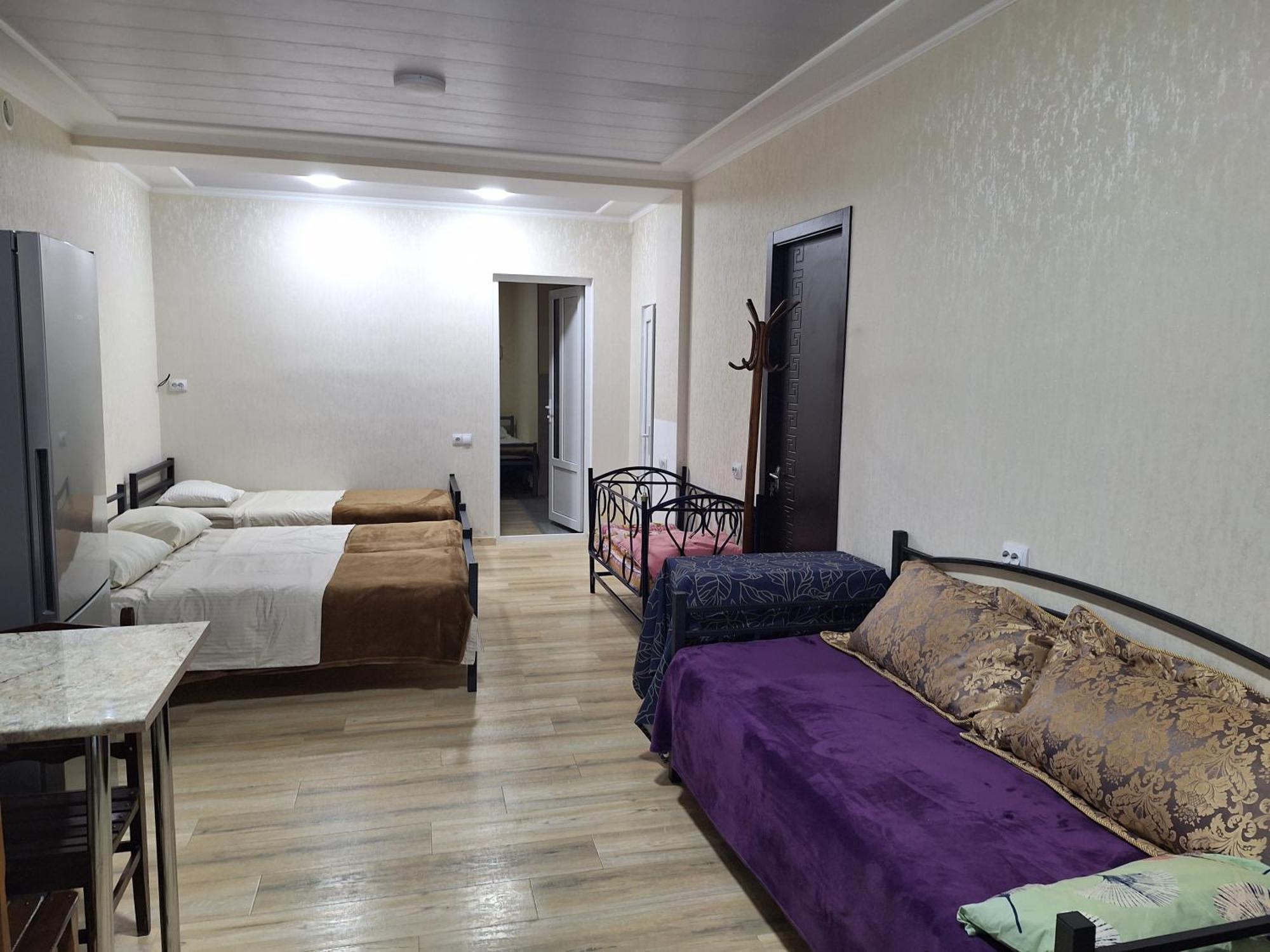 Guest House 15A Kutaisi Exterior foto